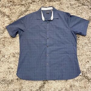 Van Heusen Men's Blue Plaid Short Sleeve Button-Up Shirt Size Large 16-16 1/2